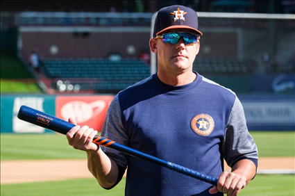 Astros manager AJ Hinch, general manager Jeff Luhnow suspended one year for sign-stealing scandal